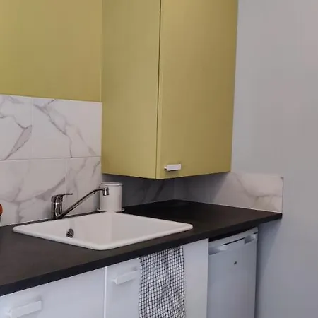 Cosy Et Calme, Separee Avec Bureau Et Fibre