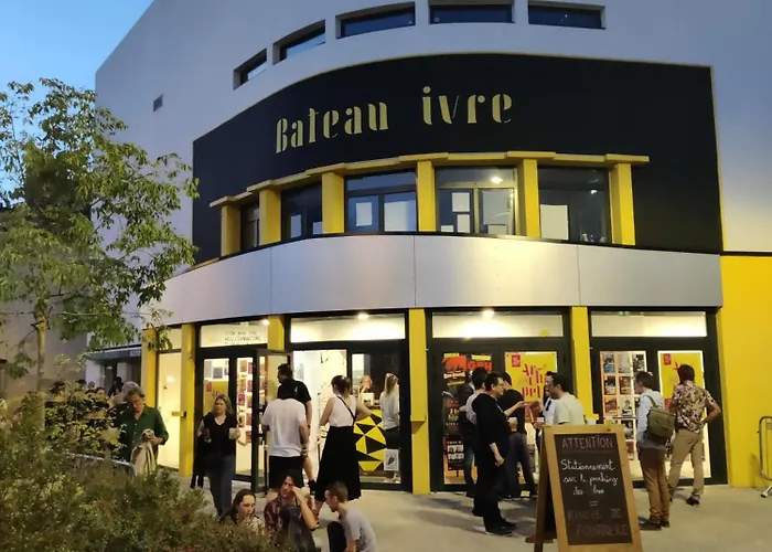 Bel Avec Separee A 5min Gare & Vinci, Stationnement Rue Gratuit *